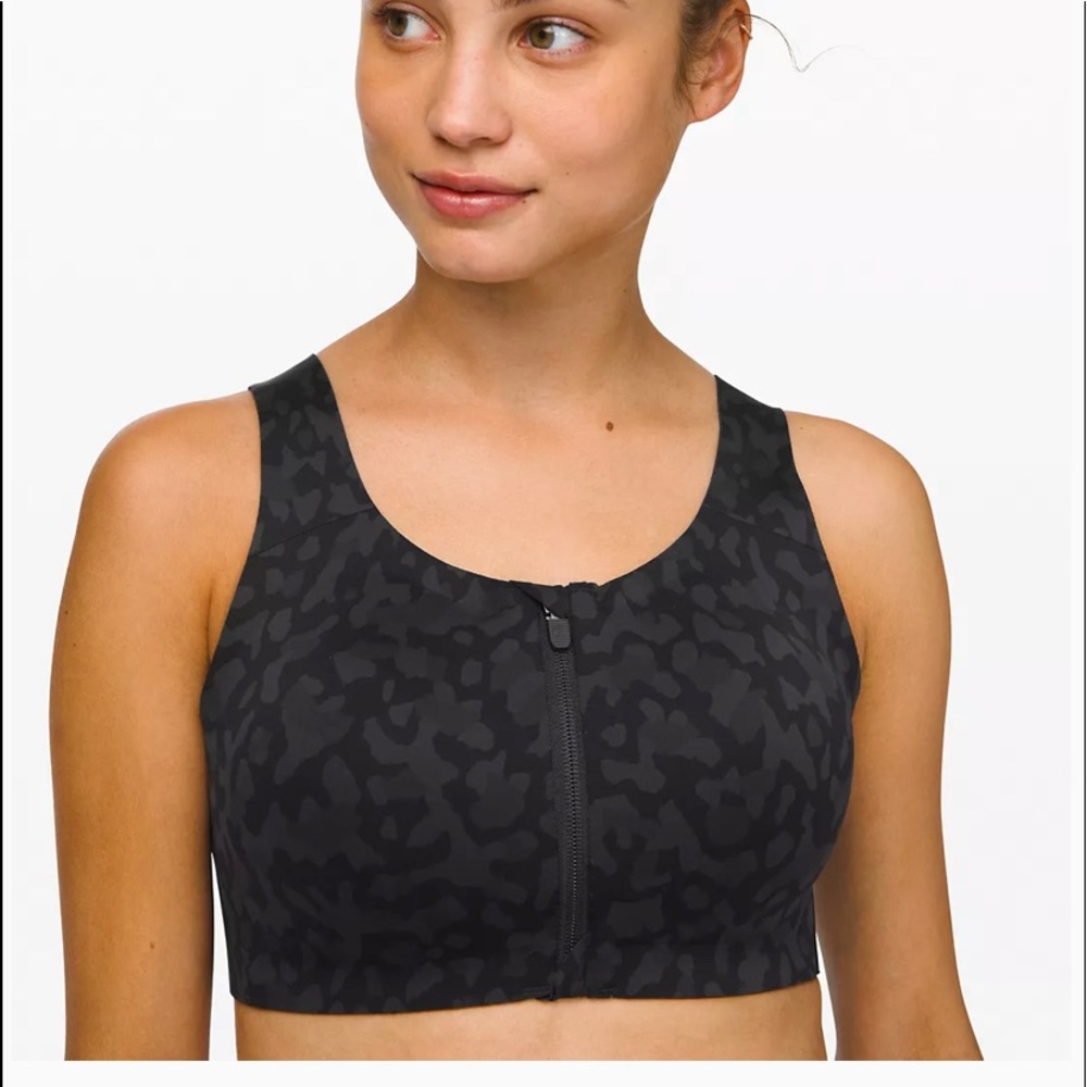 Lululemon Enlite  Zip Front bra